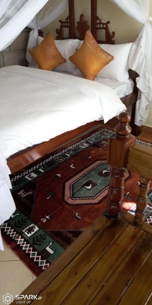 Machakos Suites Luxury Hotel Bagian luar foto